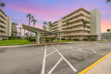 Beach Condo For Sale in Cocoa Beach, Florida