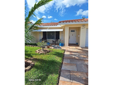 Beach Home For Sale in Tamarac, Florida