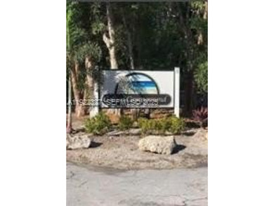 Beach Lot For Sale in Key Largo, Florida