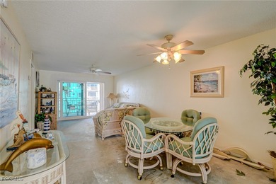 Beach Condo For Sale in Fort Myers Beach, Florida