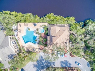 Beach Condo For Sale in Daytona Beach, Florida