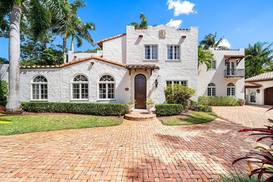 Beach Home For Sale in West Palm Beach, Florida