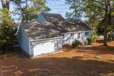 Beach Home For Sale in Deltaville, Virginia