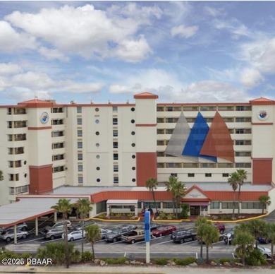 Beach Condo For Sale in Daytona Beach Shores, Florida