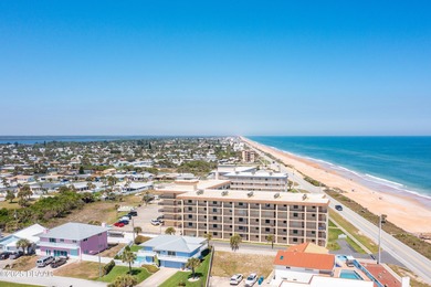 Beach Condo For Sale in Ormond Beach, Florida