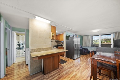 Beach Condo For Sale in Honolulu, Hawaii