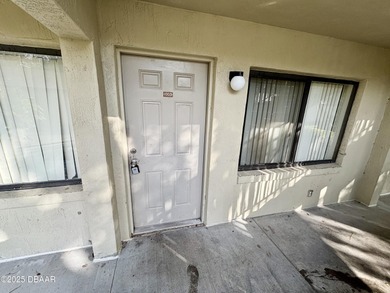 Beach Condo For Sale in Daytona Beach, Florida