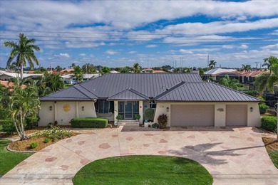 Beach Home For Sale in Punta Gorda, Florida