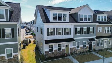 Beach Condo For Sale in Chesapeake, Virginia
