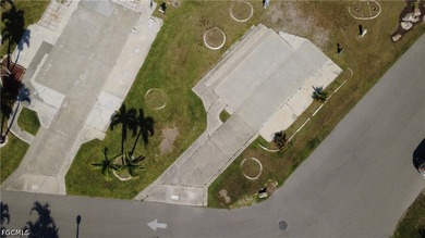 Beach Lot For Sale in Fort Myers, Florida
