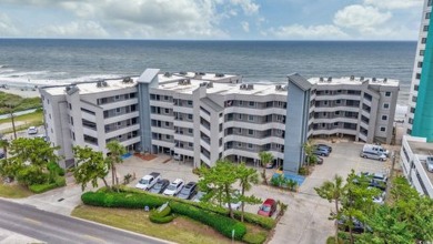 Beach Condo For Sale in Garden City Beach, South Carolina