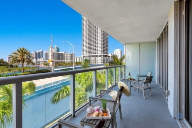 Beach Condo For Sale in Hallandale Beach, Florida