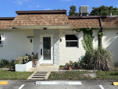 Beach Home For Sale in Deerfield Beach, Florida