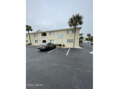 Beach Condo For Sale in Daytona Beach, Florida