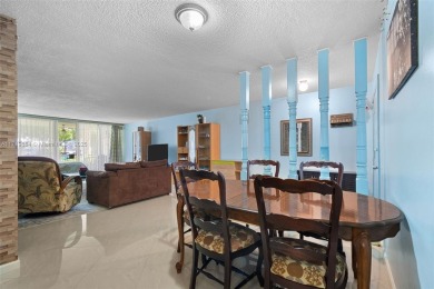 Beach Condo For Sale in Miami, Florida