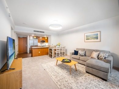 Beach Condo For Sale in Honolulu, Hawaii