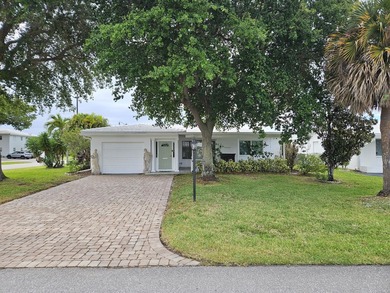 Beach Home For Sale in Pompano Beach, Florida