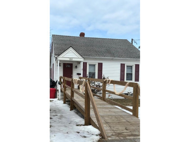 Beach Home For Sale in Warsaw, Virginia