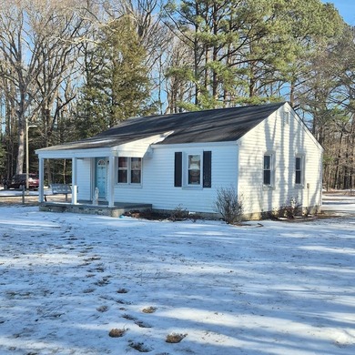 Beach Home For Sale in Heathsville, Virginia