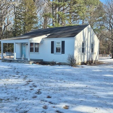 Beach Home For Sale in Heathsville, Virginia