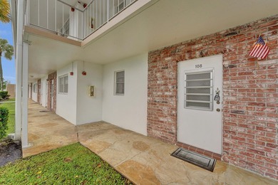 Beach Condo For Sale in Pompano Beach, Florida