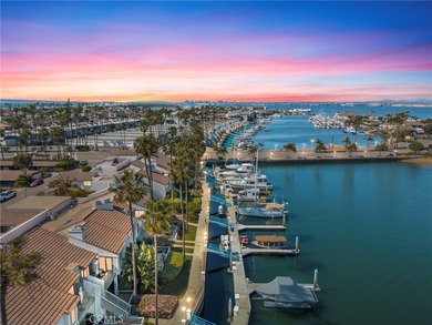 Beach Condo Active Under Contract in Coronado, California
