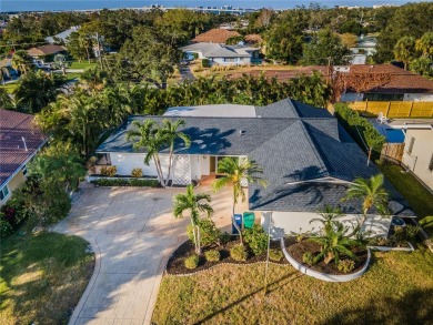 Beach Home Sale Pending in Largo, Florida