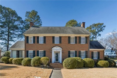 Beach Home For Sale in Suffolk, Virginia
