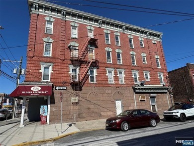 Beach Condo For Sale in Jersey City, New Jersey