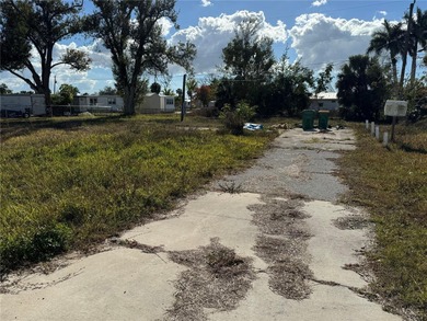 Beach Lot For Sale in Port Charlotte, Florida