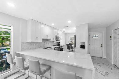 Beach Condo For Sale in Boynton Beach, Florida