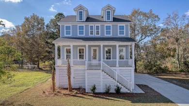 Beach Home For Sale in Meggett, South Carolina