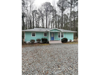 Beach Home For Sale in Reedville, Virginia