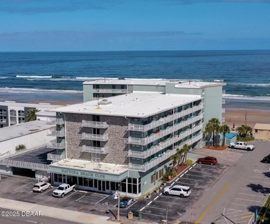 Beach Condo For Sale in Daytona Beach, Florida