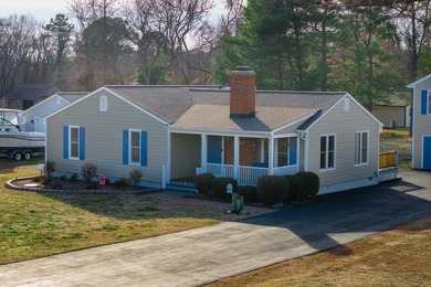 Beach Home Sale Pending in Deltaville, Virginia