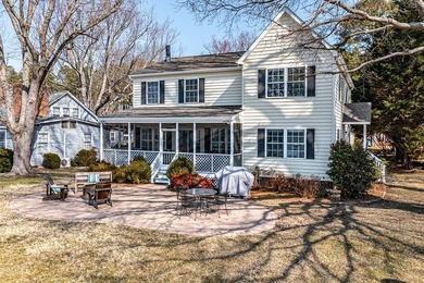 Beach Home Sale Pending in Warsaw, Virginia