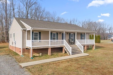 Beach Home Sale Pending in Tappahannock, Virginia