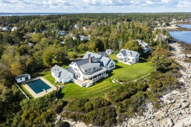 Beach Home For Sale in Southport, Maine