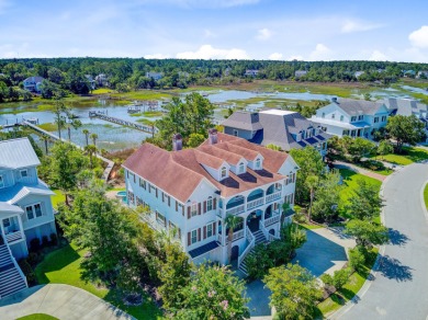 Beach Home For Sale in Mount Pleasant, South Carolina