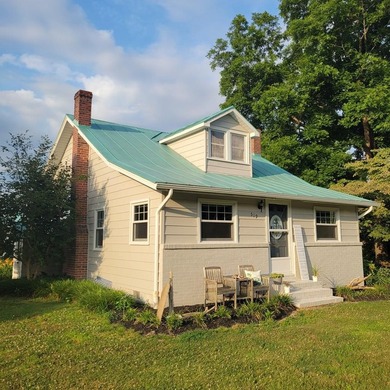 Beach Home Sale Pending in Lancaster, Virginia