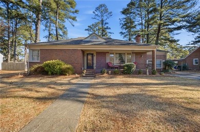 Beach Home For Sale in Portsmouth, Virginia