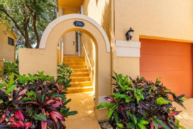 Beach Condo For Sale in Lauderdale By The Sea, Florida