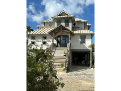 Beach Home For Sale in Port St Joe, Florida