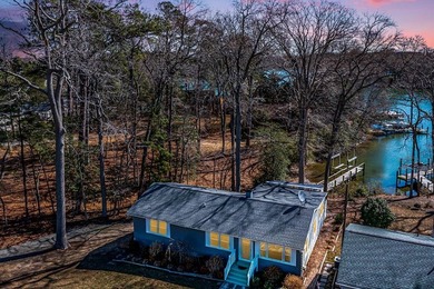 Beach Home Sale Pending in Montross, Virginia