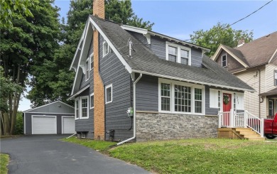 Beach Home Sale Pending in Rochester, New York
