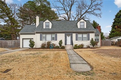 Beach Home For Sale in Portsmouth, Virginia