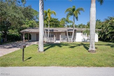 Beach Home For Sale in Fort Myers, Florida