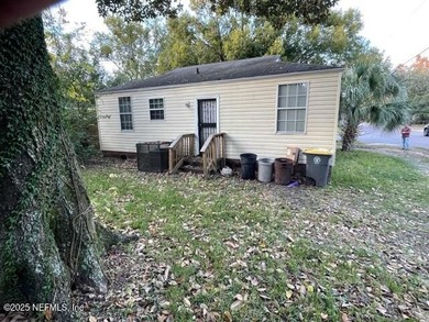 Beach Home For Sale in Jacksonville, Florida