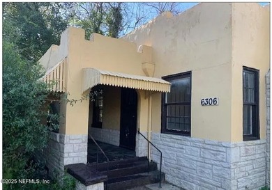 Beach Home For Sale in Jacksonville, Florida