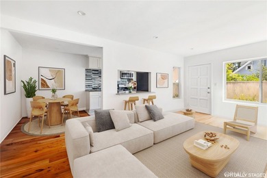 Beach Condo For Sale in Santa Monica, California